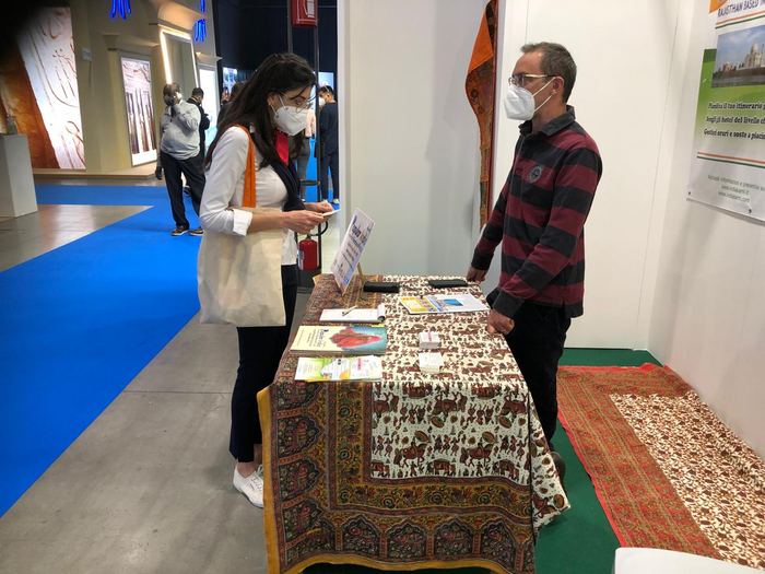 India Karni auf einer internationalen Tourismusmesse