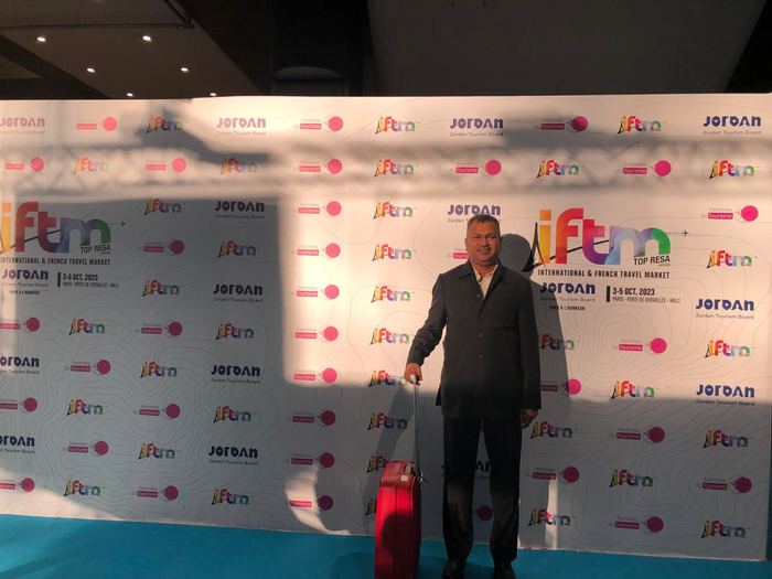 India Karni auf einer internationalen Tourismusmesse
