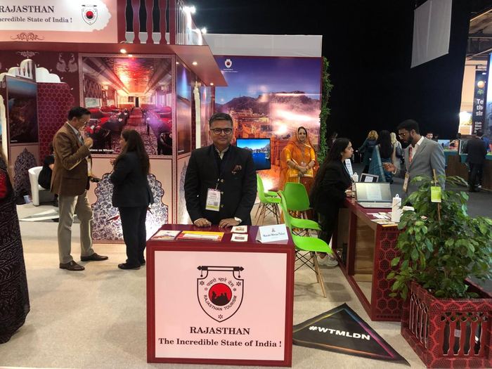 India Karni auf einer internationalen Tourismusmesse