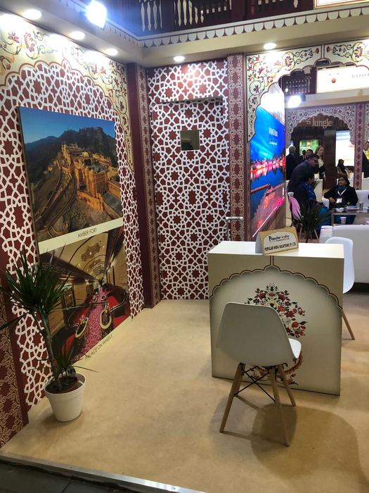 India Karni auf einer internationalen Tourismusmesse