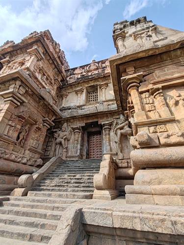 India Karni journeys — photograph 98