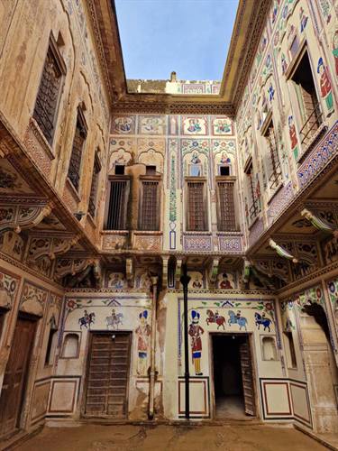 India Karni journeys — photograph 139